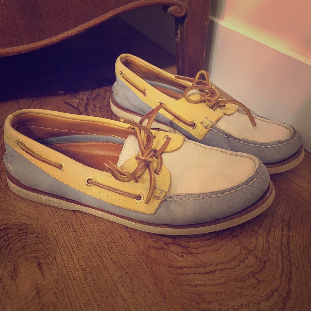 Gold Cup Sperrys
